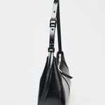 Miroslava | Crossbody kabelka v tvare polmesiaca