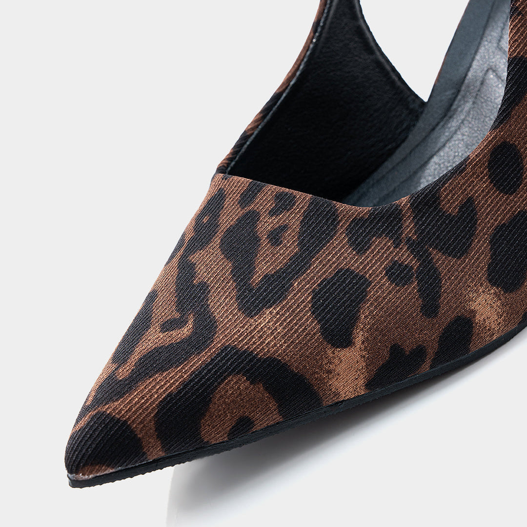 Tamara | Karamelové lodičky so špicatou špičkou a leopardím vzorom