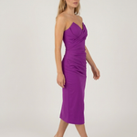 Leona | Elegantné šaty s jemnými detailmi