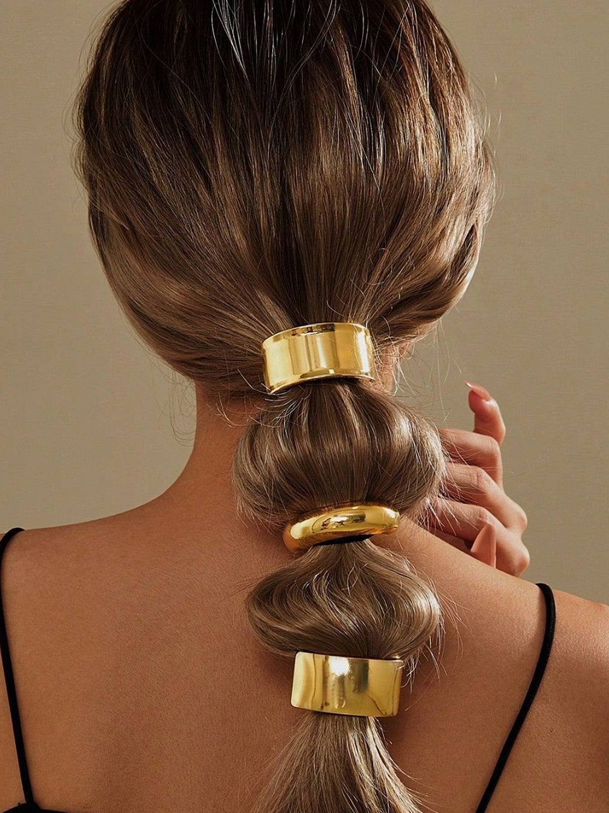 Anna | Lesklá ozdoba na cop