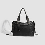 Petra | Pevná hladká crossbody kabelka