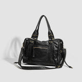 Petra | Pevná hladká crossbody kabelka