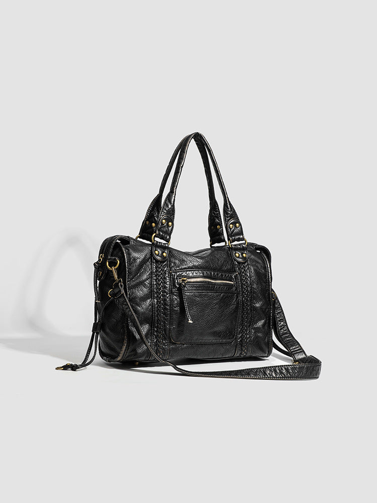 Petra | Pevná hladká crossbody kabelka