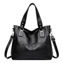 Tamara | Hladká crossbody kabelka s priestranným tvarom