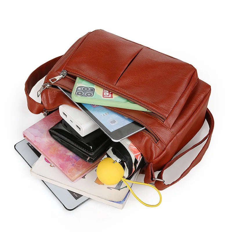 Lenka | Hladká crossbody kabelka s viacerými vreckami