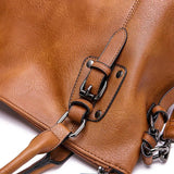 Flóra | Elegantná crossbody kabelka s jemným vzhľadom