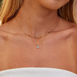 Ivana | Vrstvený náhrdelník s modrým lesklým detailom v tvare kvapky