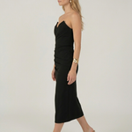 Leona | Elegantné šaty s jemnými detailmi
