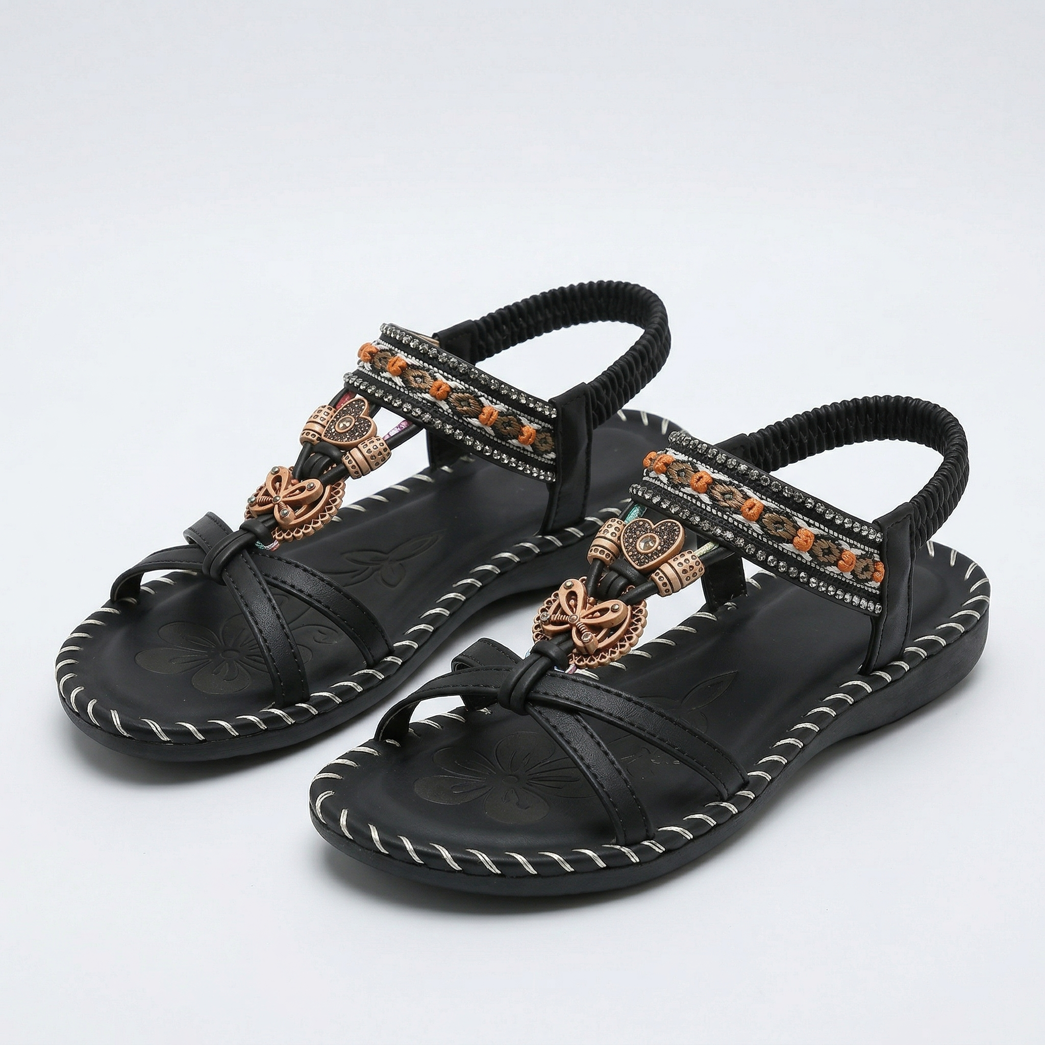 Monika | Nízke boho sandále s detailmi
