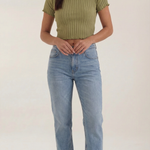 Jolana | Basic top s krátkym rukávom