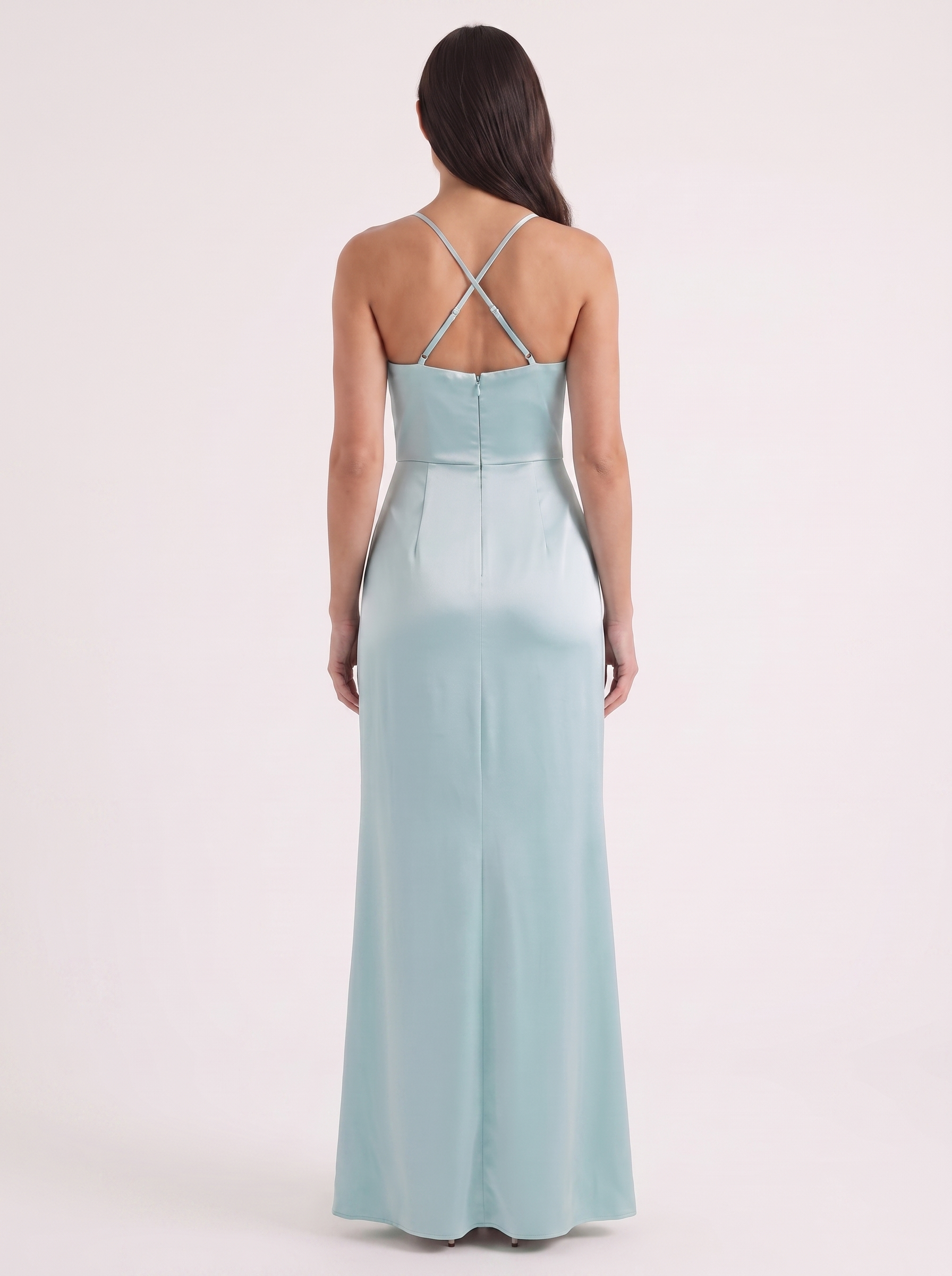 Inga | Lesklé dlhé šaty na tenké ramienka